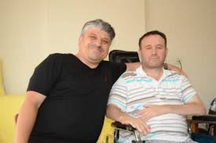 5 ÜNİVERSİTE MEZUNU İTFAİYECİ YENİDEN HAYATA TUTUNMAK İSTİYOR