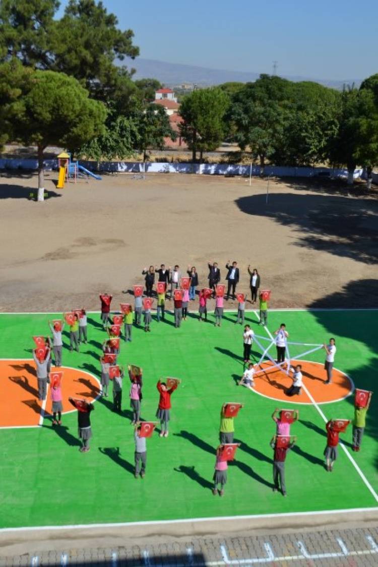 Şehidimizin adını taşıyan Ortaokul, yenilikleri ile göz doldurdu