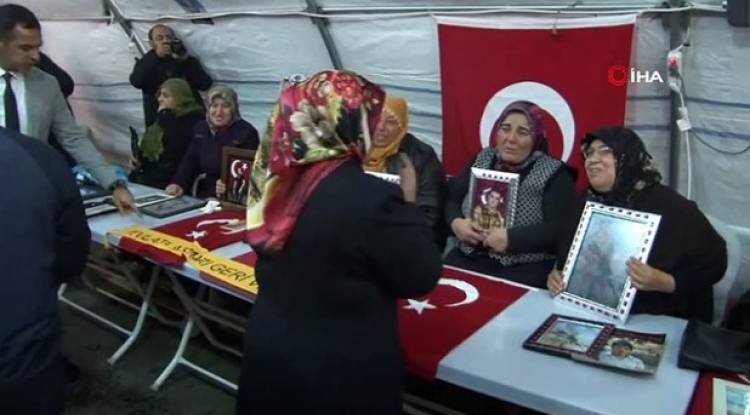 Diyarbakır Annelerini ziyaretim A Haber ekranlarında