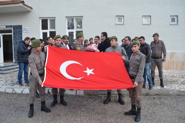 MEHMETÇİĞE SEVGİ ZİYARETİ