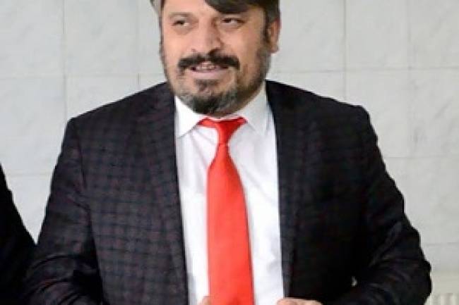 BEN KİMİM ? Söyleşi: Şeyma Subaşı